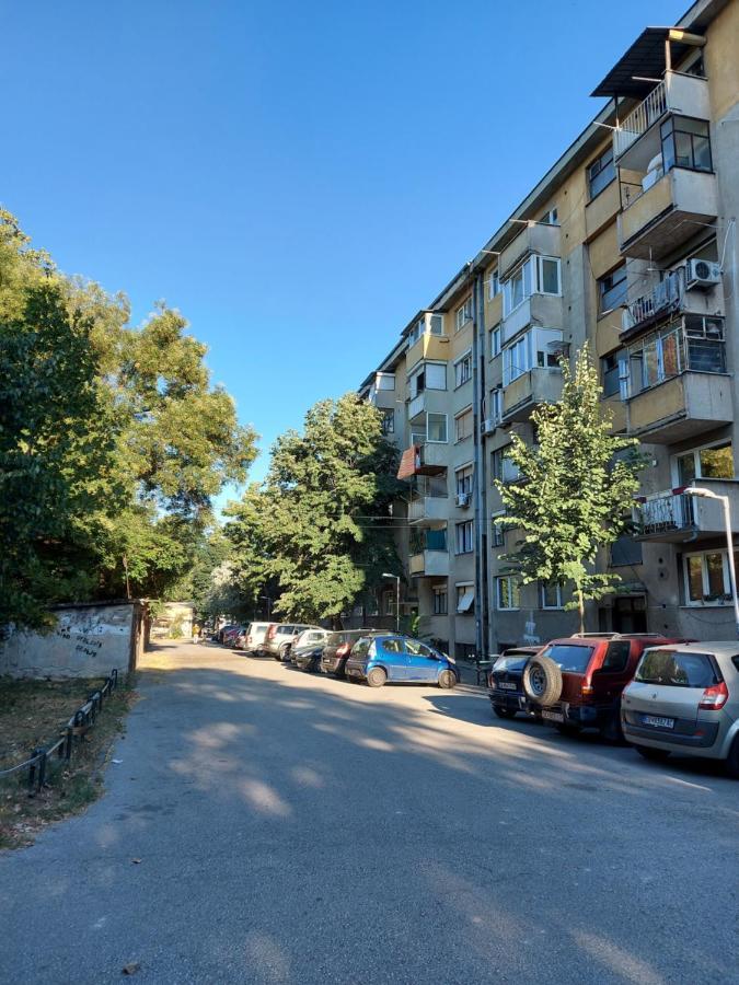 Wild Innu Apartment Skopje Eksteriør bilde